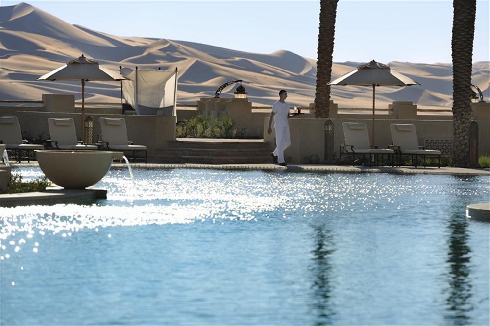 Qasr Al Sarab Desert Resort